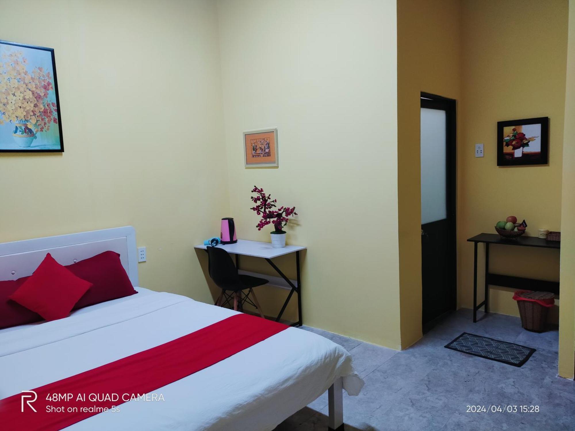 Khách sạn hẻo lánh Shusimi House & Boutique Near Tan Son Nhat Airport *