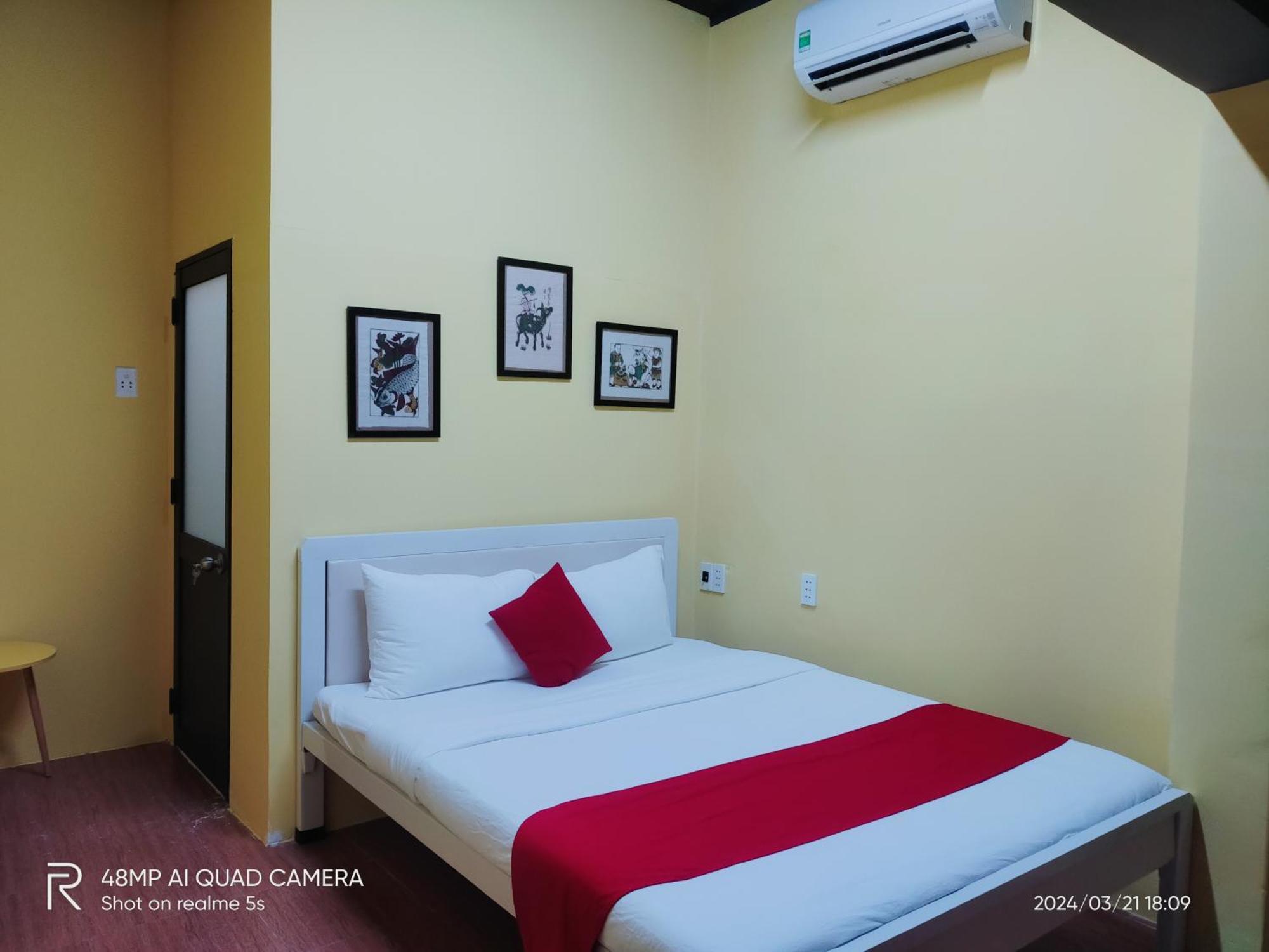 Shusimi House & Boutique Near Tan Son Nhat Airport Khách sạn hẻo lánh