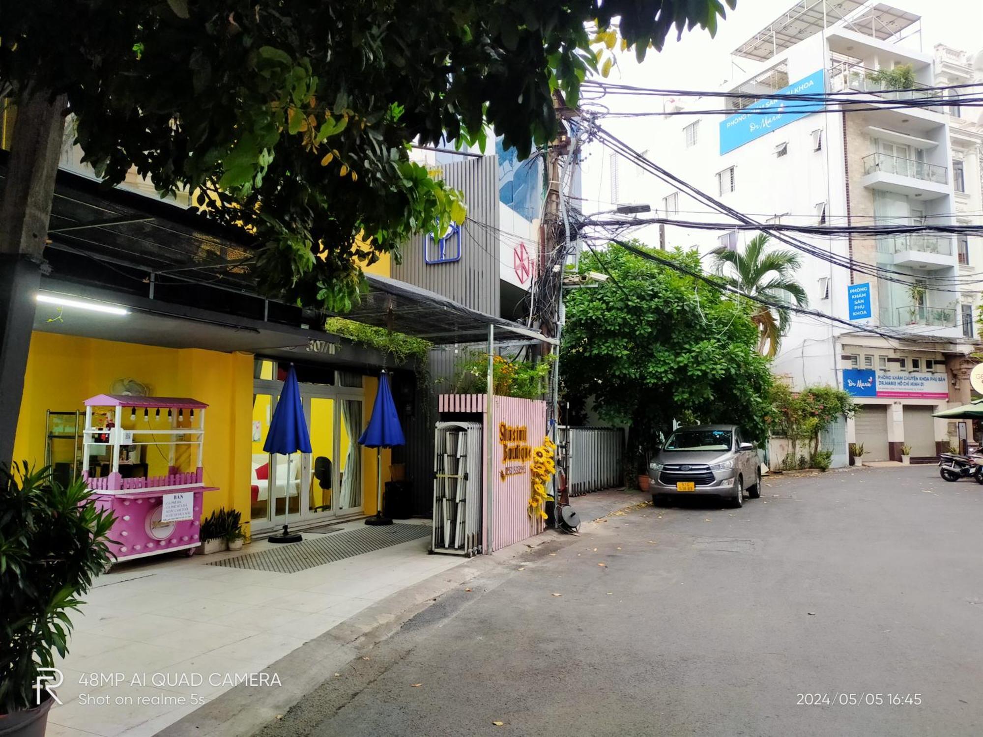 Shusimi House & Boutique Near Tan Son Nhat Airport * TP. Hồ Chí Minh