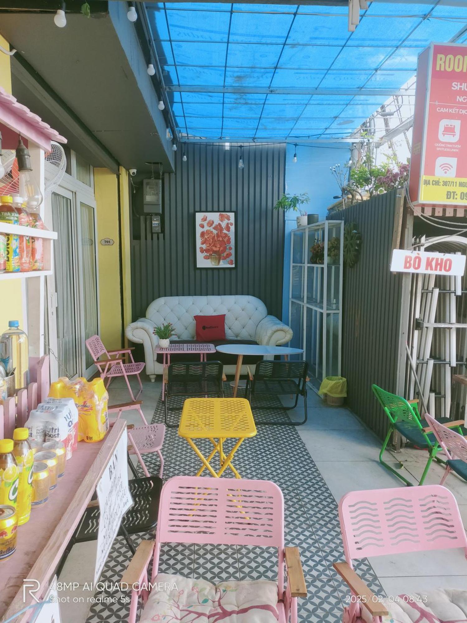 Shusimi House & Boutique Near Tan Son Nhat Airport Khách sạn hẻo lánh